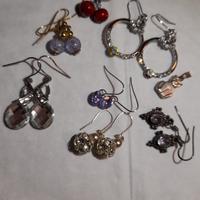 Set Orecchini e ciondolo a forma di gatto