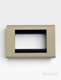 Placca BTicino Living 4713BE 3 Posti Nuova