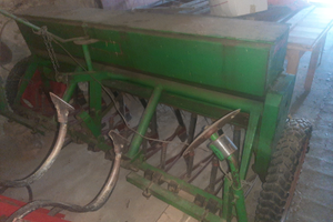 Seminatrice meccanica grano