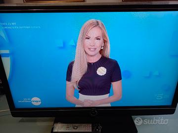 televisore loewe art 40