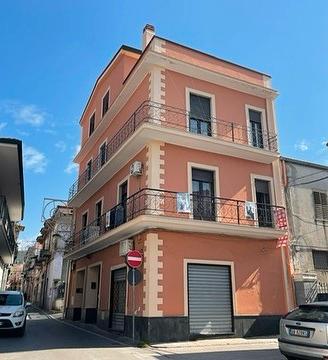 Duplex 140 mq con due terrazzi