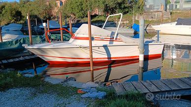 cabinato Solcio 21 cabin