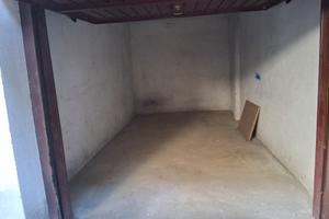 Box singolo in zona Stadio-via Manin-