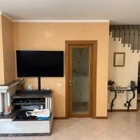 Villa a Schiera Viciomaggio