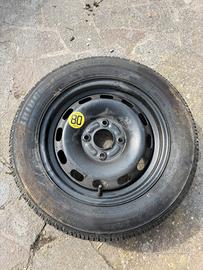 Ruota di scorta ford fiesta