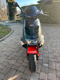 Aprilia sr 50 street