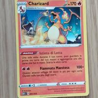 Charizard carta Pokemon MC Donald's 2025