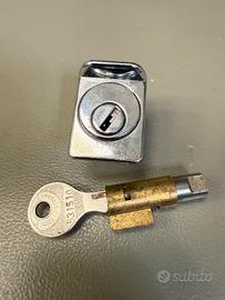 serratura VESPA originale RALLY ET3 ts NEIMAN nos