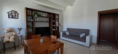 Appartamento di 89 m² con 4 locali e box auto a Po