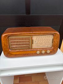 Radio vintage Magnadyne