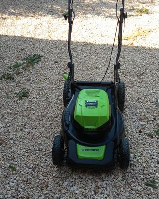 tagliaerba a batteria