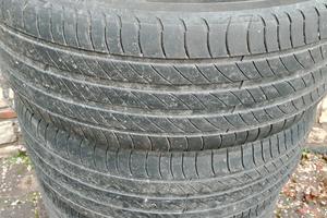 Michelin privacy 4 225 55 r18 102v