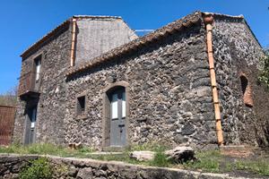 Rifugio Montano sull'Etna