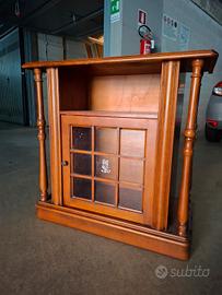 Mobiletto porta Tv in legno classico 