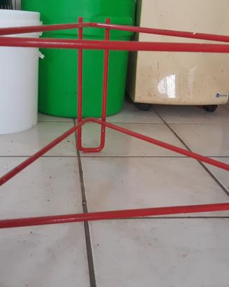 Piedistallo Lega per maturatore da 300 Kg