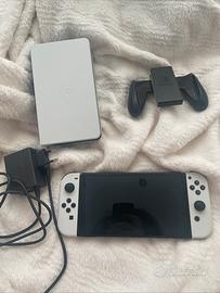 Nintendo switch oled+ mario kart e iscrizione