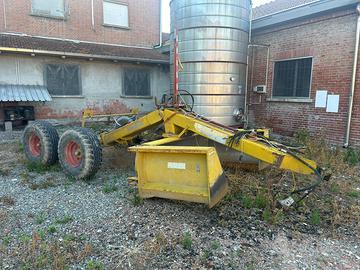 Livella agricola trainata