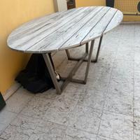 Tavolo ovale in legno e ferro