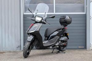 SWM C-FLY 125 Scooter 125 Nuovo Ruota Alta ABS TCS