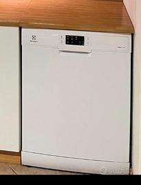Lavastoviglie Rex Electrolux