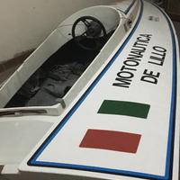 Motoscafo sportivo Manta