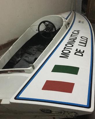 Motoscafo sportivo Manta