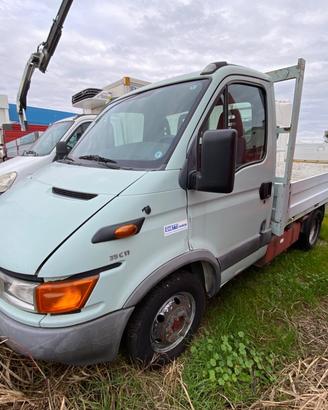Iveco Daily 35c11 cassone fisso