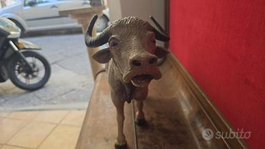 Scultura di Bufalo