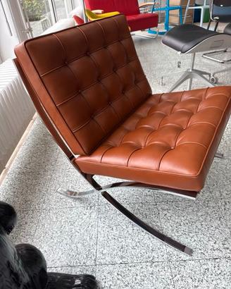KNOLL-BARCELONA in Pelle Venezia Cognac 06
