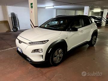 HYUNDAI Kona - 2021