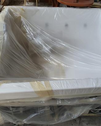 Piscina NUOVA, MAI USATA – €3.500