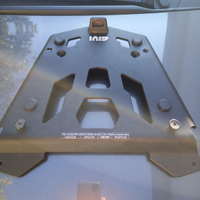 Piastra per bauletto givi