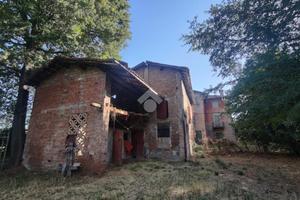 VILLA SINGOLA A SASSUOLO