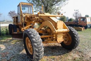 Grader Caterpillar 12G s/n 61M2511