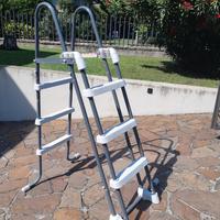 Scaletta piscina