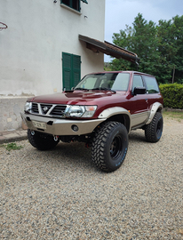 Nissan Patrol gr y61