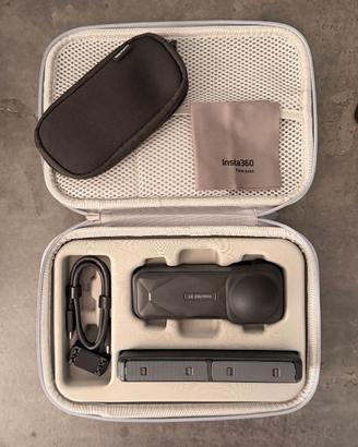 Insta360X5, usata una sola volta, Essential Bundle