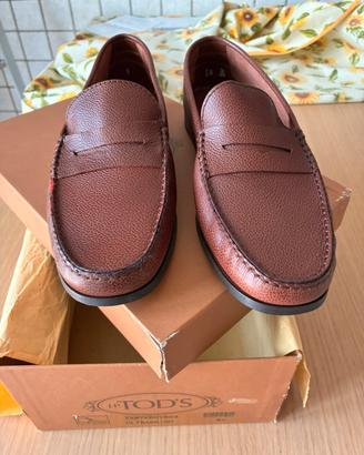 Tod’s mocassini estivi.