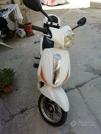 scooter elettrico ztech 