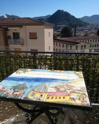 tavolo in ferro battuto  lavorato a mano