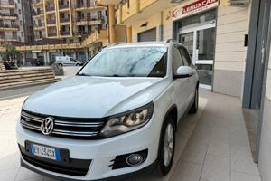 Volkswagen Tiguan 2.0 TDI 140 CV R-LineBlueMotion 