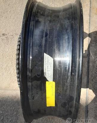 Cerchio posteriore suzuki gsx 600 r anno 2005