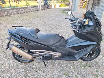 Kymco ak 550 2019