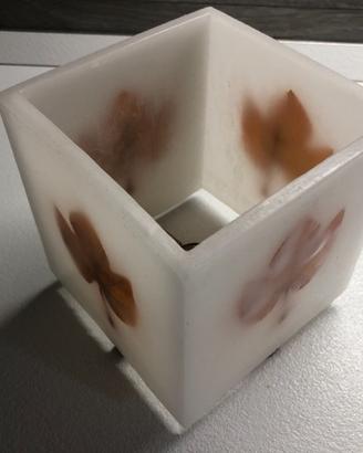 Vaso portacandele in cera