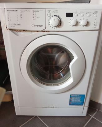 Lavatrice Indesit capienza 7 kilogrammi 