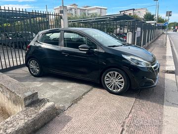 Peugeot 208 1.5 HDi 75 5 porte Perfetta Garantita