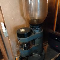 Macinacaffè Professionale  La cimbali