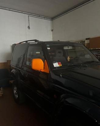 Mitsubishi pajero autocarro