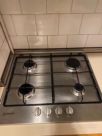 Piano cottura INDESIT