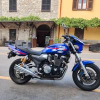 YAMAHA XJR 1300 SP 